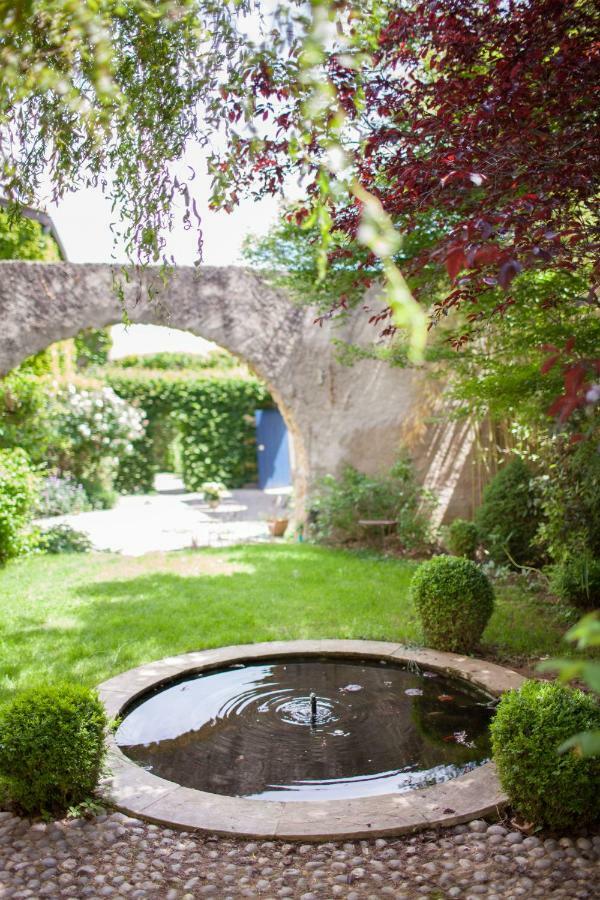 Le Clos Du Perret Chaussan 외부 사진